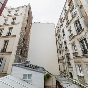 https://studio-proche-sacre-cur9-2p-apartment.fr-paris.fr